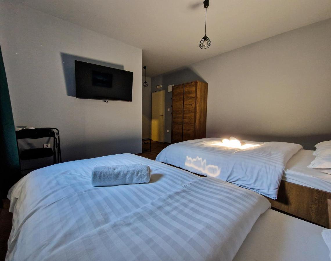 Xxl Rooms Osijek Extérieur photo
